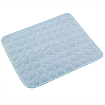 Cooling mat for pets